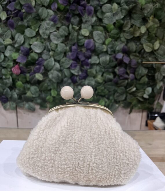 Bourse moumoute blanche