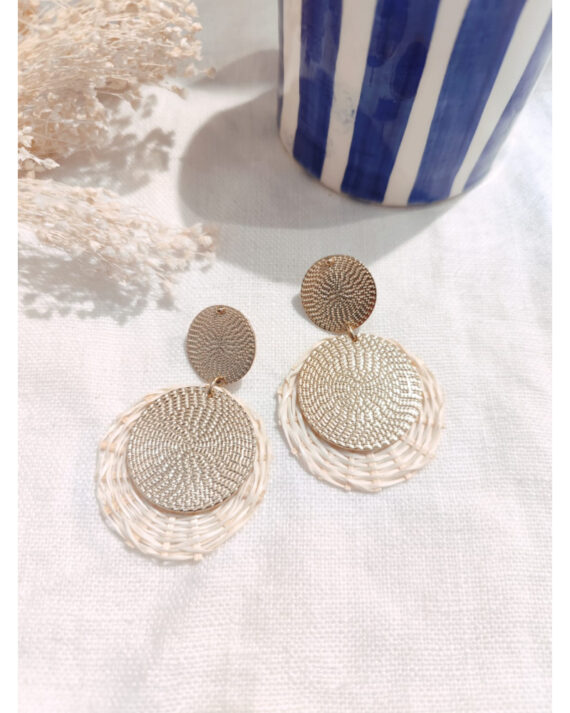 boucle d'oreille raphia blanc pastille dorée