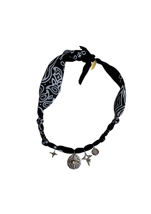 Collier bandana noir